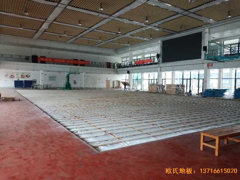 廣西來賓市較好的中學運動木地板安裝案例