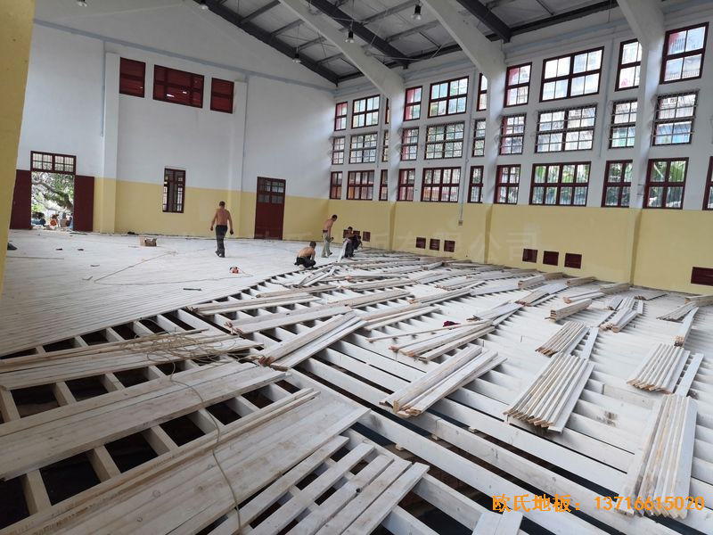 福建中國女排中國隊訓(xùn)練基地排球場館運動地板鋪裝案例