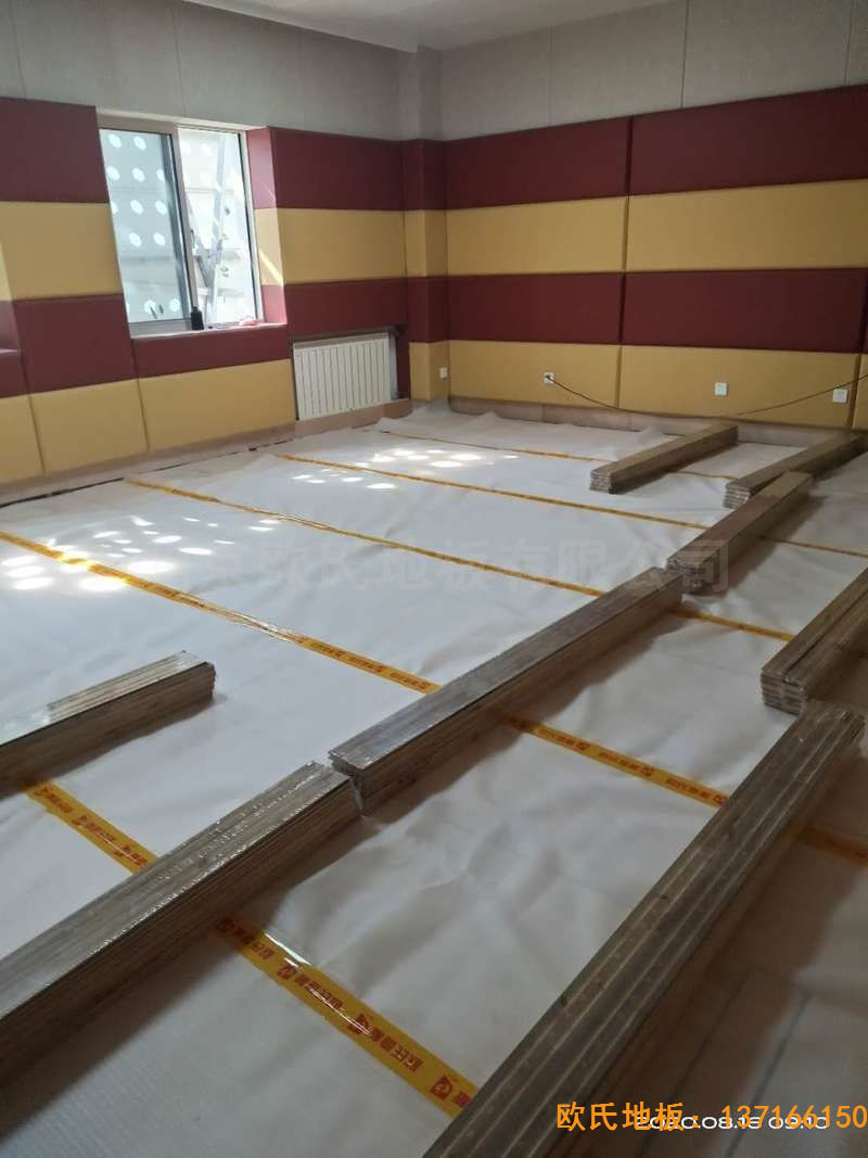 北京中國(guó)礦業(yè)大學(xué)附屬中學(xué)體育木地板施工案例