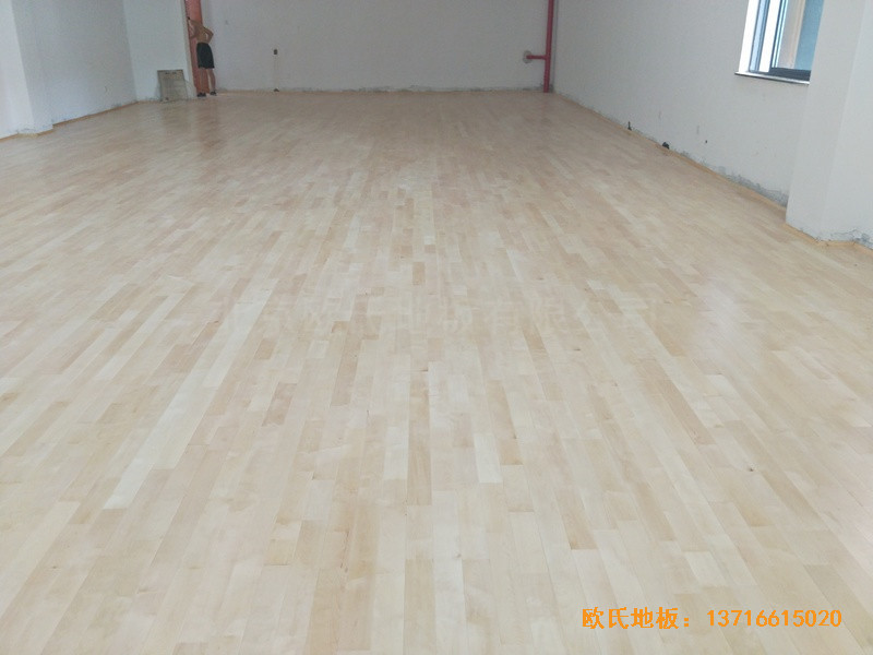 杭州分水鎮(zhèn)徐凝小學(xué)運動館運動地板鋪裝案例4