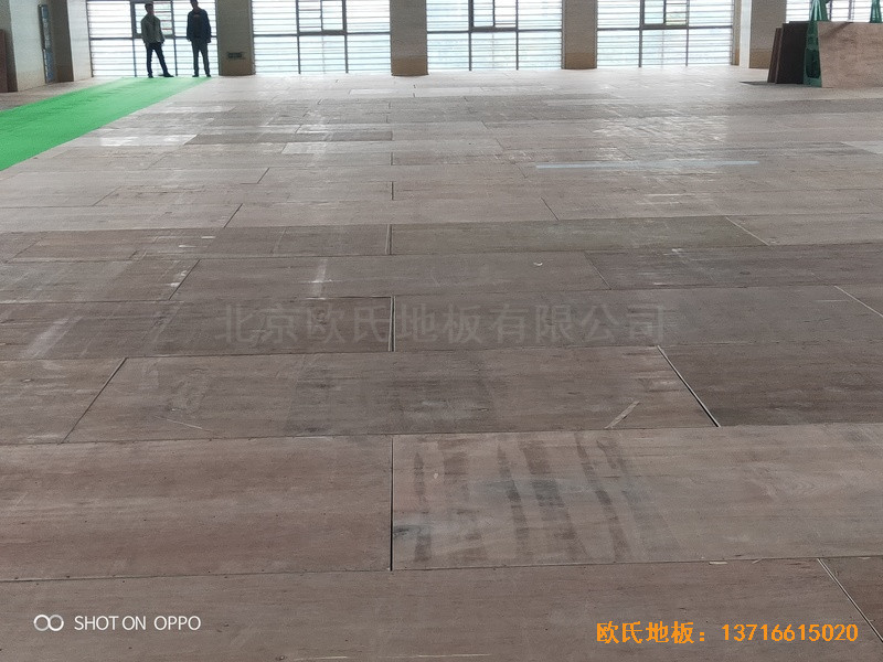 江蘇三井實驗小學(xué)籃球館體育地板鋪設(shè)案例2