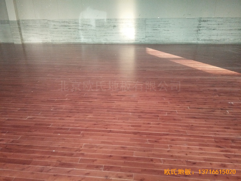 臨沂飛天舞蹈學(xué)校體育地板鋪裝案例5