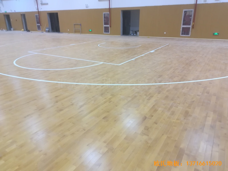 江蘇上海大眾儀征分公司運動館運動地板鋪設案例0