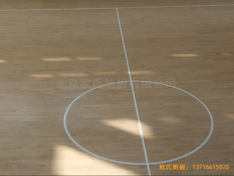 洛陽伊水小學籃球館運動地板施工案例2
