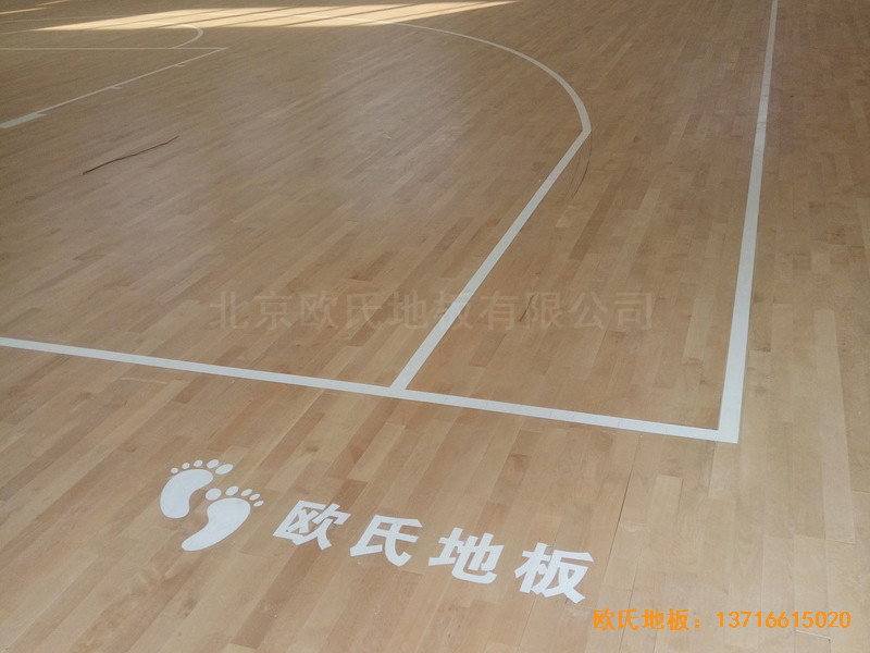 洛陽伊水小學籃球館運動地板施工案例4