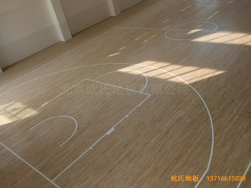 洛陽伊水小學籃球館運動地板施工案例5