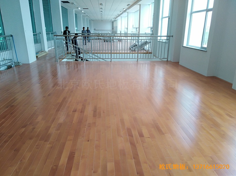 甘肅酒泉運動場所體育木地板施工案例5
