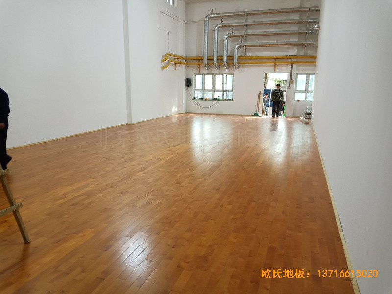 西城區(qū)黃寺大街24號院籃球館運(yùn)動(dòng)地板鋪裝案例5
