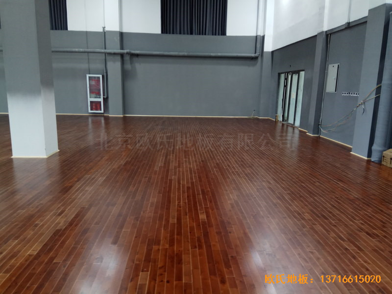北京亦莊貞觀行業(yè)大廈運動場所運動木地板鋪設案例5