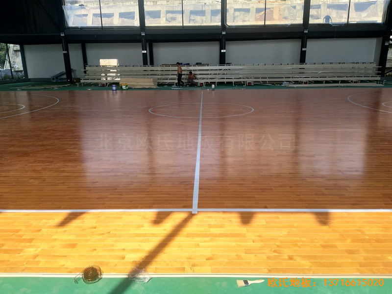 四川瀘州合江縣人民法院籃球館運(yùn)動(dòng)木地板鋪設(shè)案例5