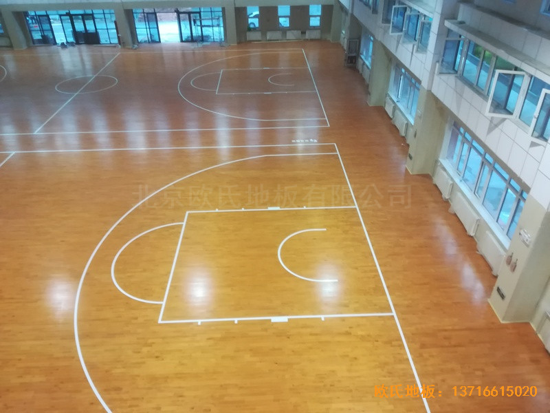 寧夏銀川試驗中學(xué)籃球館運動木地板鋪裝案例3