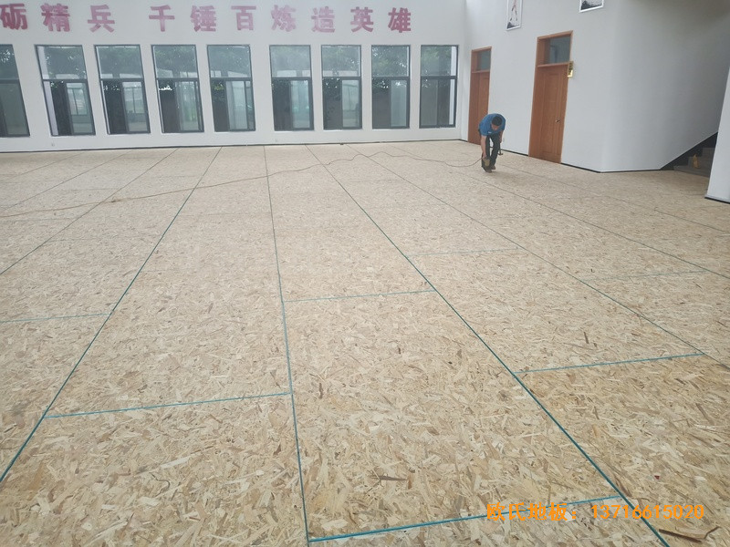 寧波中國石油儲(chǔ)蓄基地運(yùn)動(dòng)館運(yùn)動(dòng)地板安裝案例2