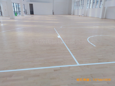 重慶重光小學(xué)籃球館運(yùn)動(dòng)木地板安裝案例