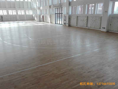 銀川北塔中學(xué)籃球館體育地板鋪設(shè)案例