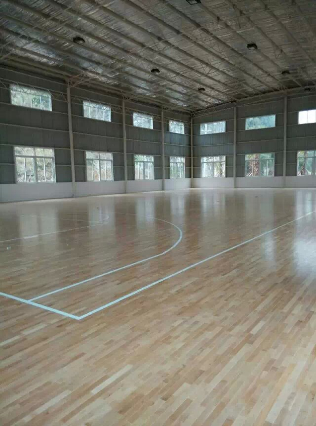 專業(yè)運動木地板安裝 球館專用運動木地板