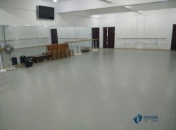 國標(biāo)運動木地板如何保潔