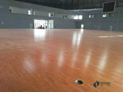 籃球運(yùn)動(dòng)地板多少錢一平方米